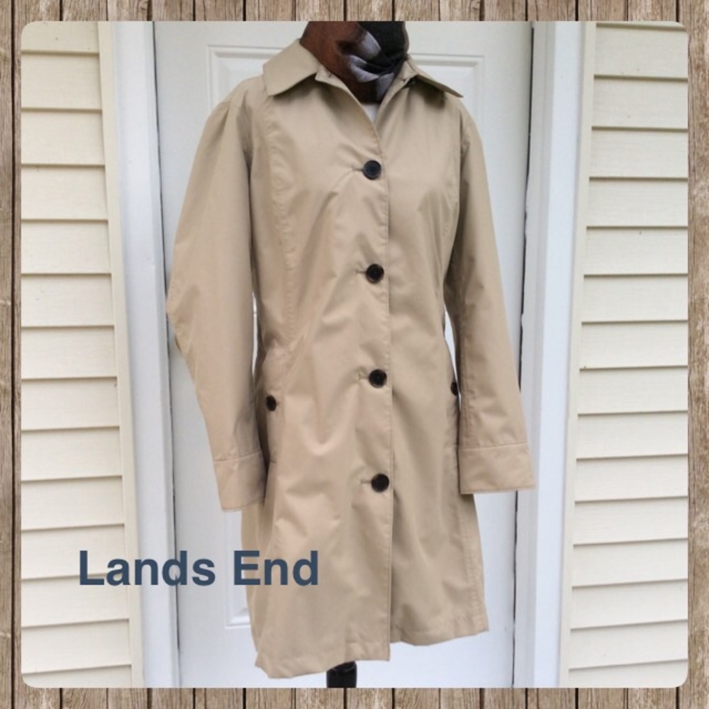 Lands End (worn once) Raincoat